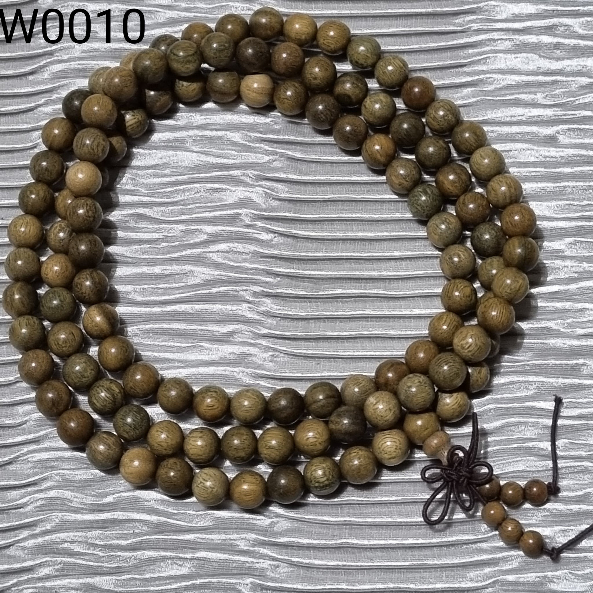 W0010 - Green Sandalwood Prayer Beads (青檀木佛珠) 8mm