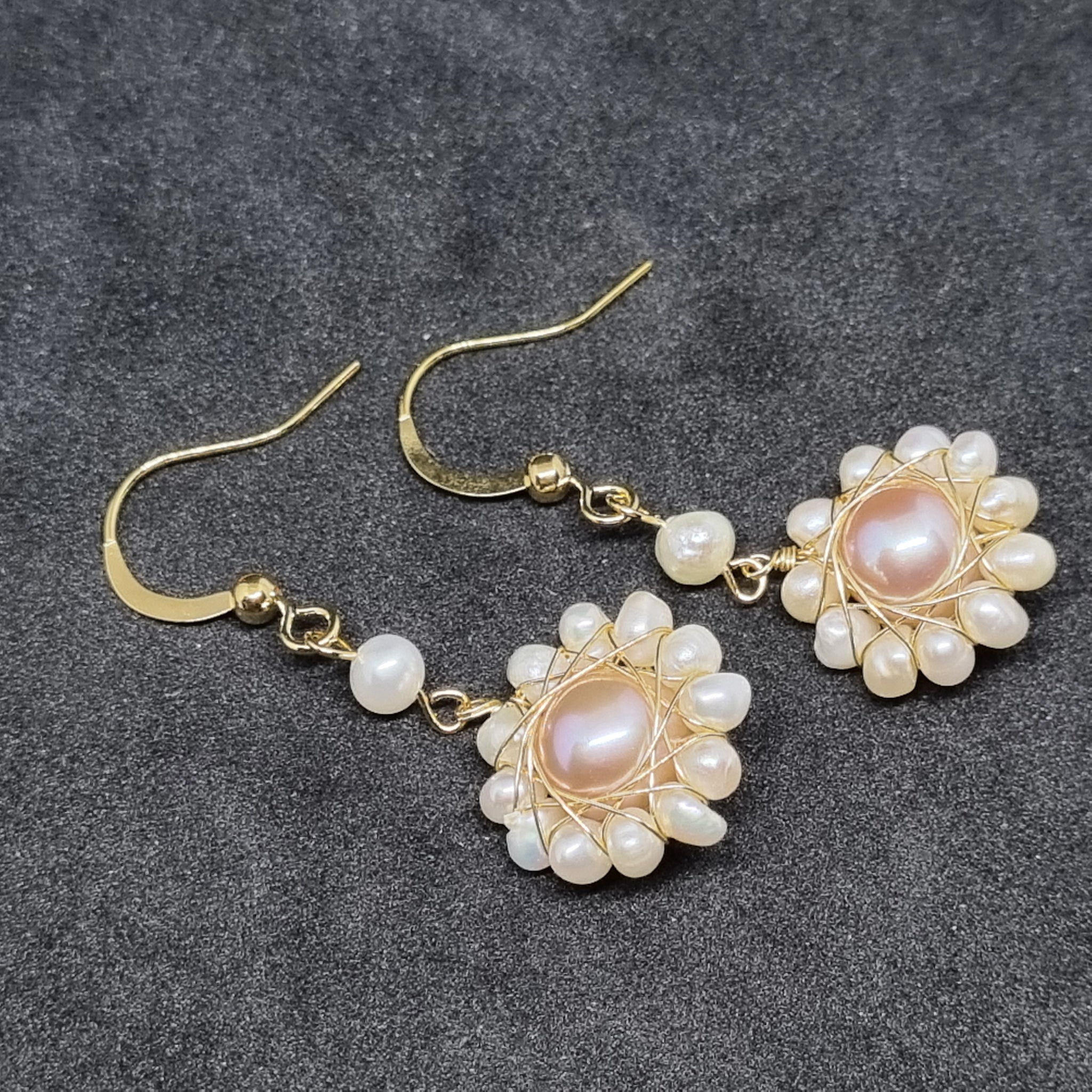 E0024 - Freshwater Pearl Earrings