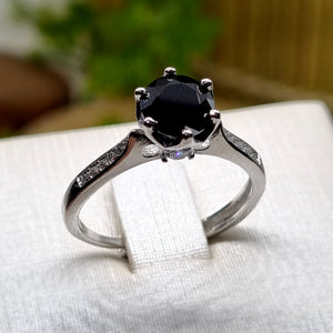R0154 - Black Moissanite Ring - 1.0ct