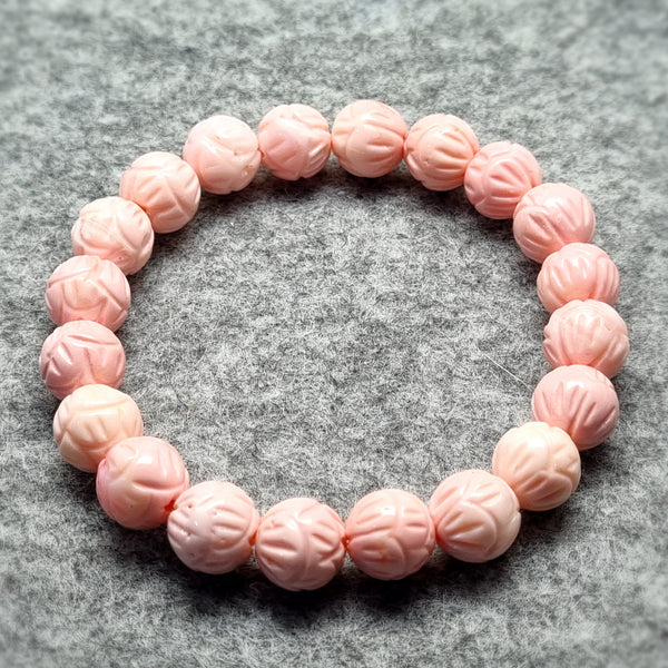 B0611 - Pink Tridacna Bracelet (女王贝) - 9.5mm
